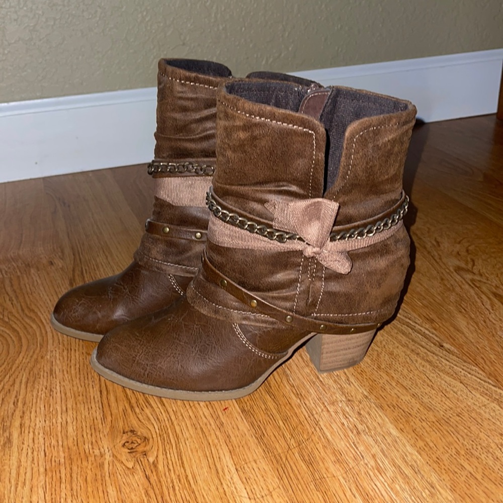 booties